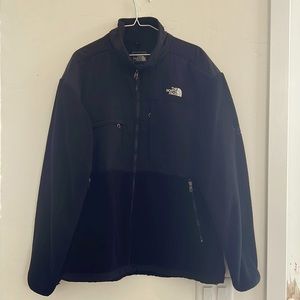 Northface mens Denali 2, size XL fleece jacket in Black